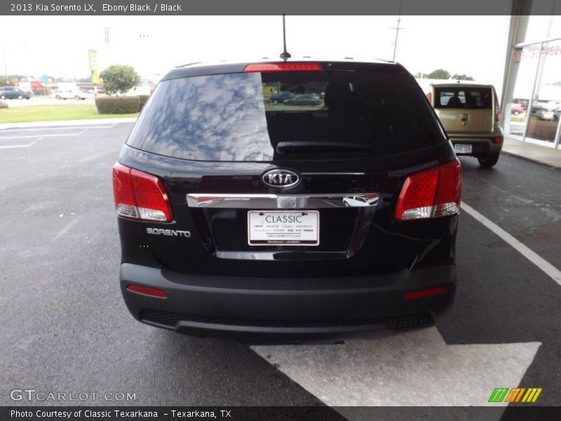 Ebony Black / Black 2013 Kia Sorento LX
