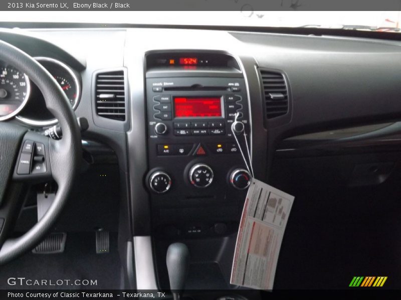 Ebony Black / Black 2013 Kia Sorento LX