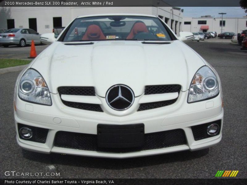 Arctic White / Red 2010 Mercedes-Benz SLK 300 Roadster