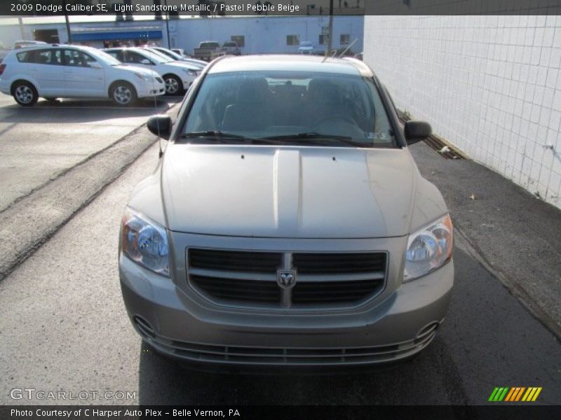 Light Sandstone Metallic / Pastel Pebble Beige 2009 Dodge Caliber SE