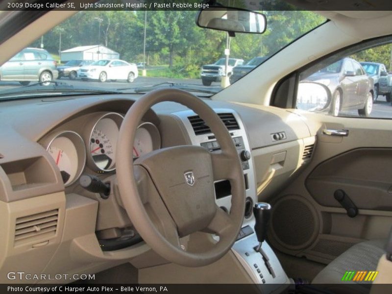 Light Sandstone Metallic / Pastel Pebble Beige 2009 Dodge Caliber SE