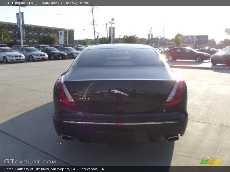 Ebony Black / Cashew/Truffle 2011 Jaguar XJ XJL
