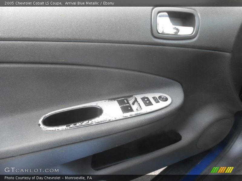 Arrival Blue Metallic / Ebony 2005 Chevrolet Cobalt LS Coupe
