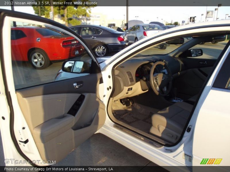 Winter Frost White / Blonde 2012 Nissan Altima 3.5 SR