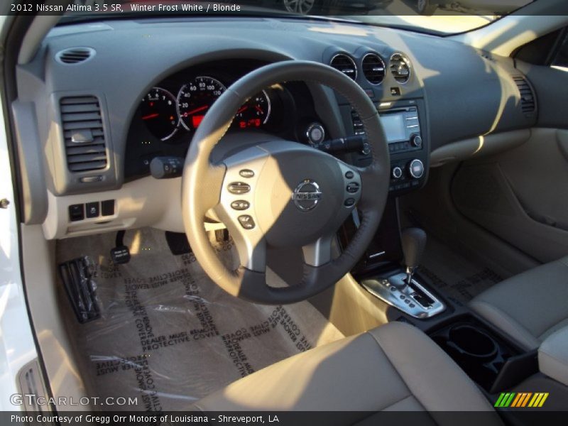 Winter Frost White / Blonde 2012 Nissan Altima 3.5 SR