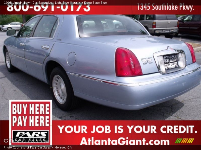 Light Blue Metallic / Deep Slate Blue 1998 Lincoln Town Car Executive