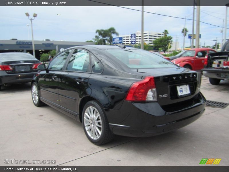 Black / Quartz 2009 Volvo S40 2.4i