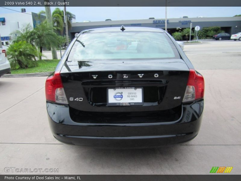 Black / Quartz 2009 Volvo S40 2.4i