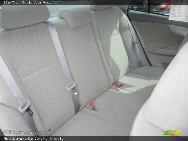 Super White / Ash 2010 Toyota Corolla
