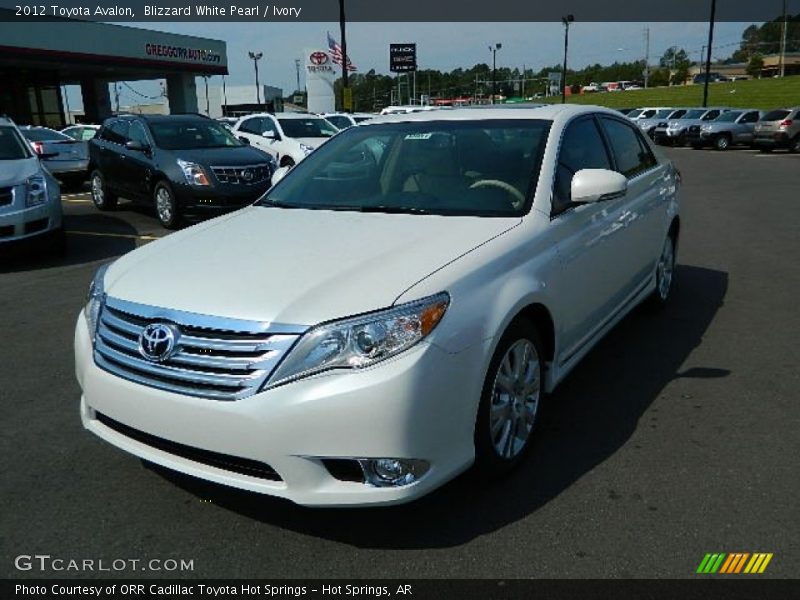 Blizzard White Pearl / Ivory 2012 Toyota Avalon