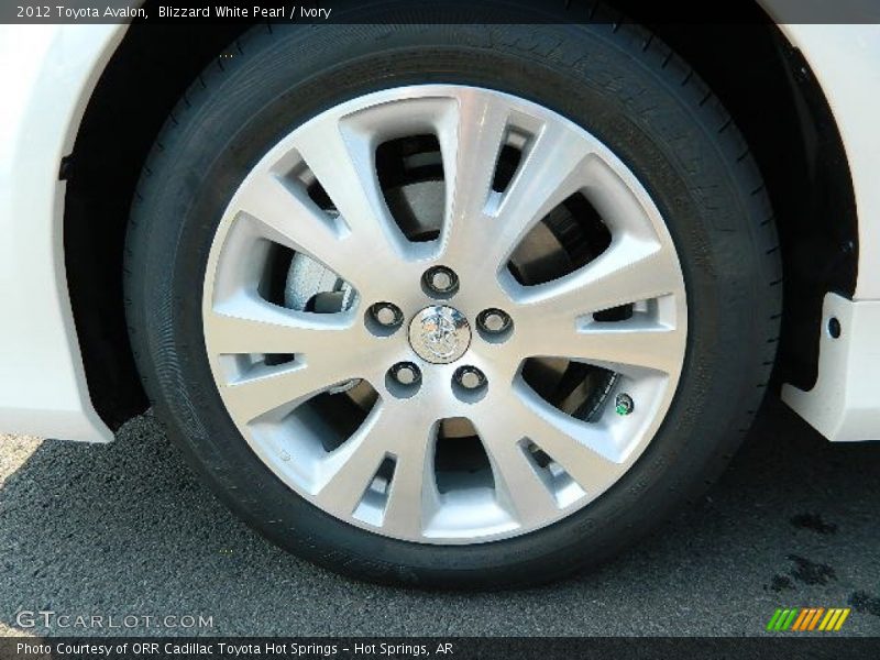 Blizzard White Pearl / Ivory 2012 Toyota Avalon