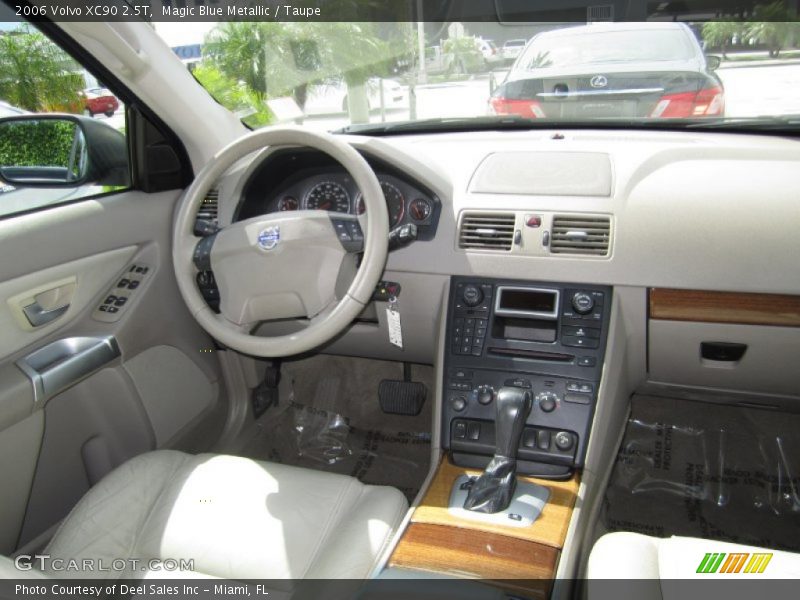 Magic Blue Metallic / Taupe 2006 Volvo XC90 2.5T