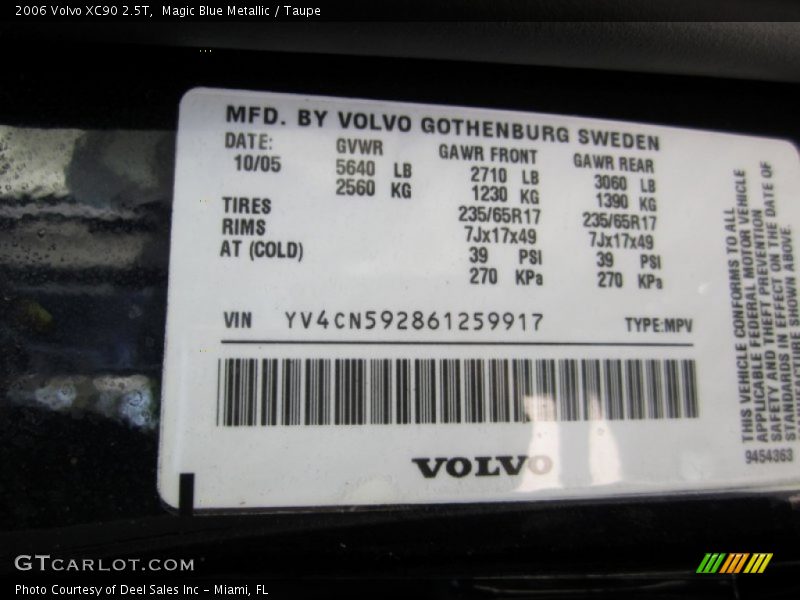 Magic Blue Metallic / Taupe 2006 Volvo XC90 2.5T