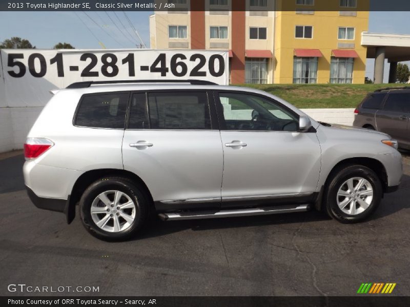 Classic Silver Metallic / Ash 2013 Toyota Highlander SE