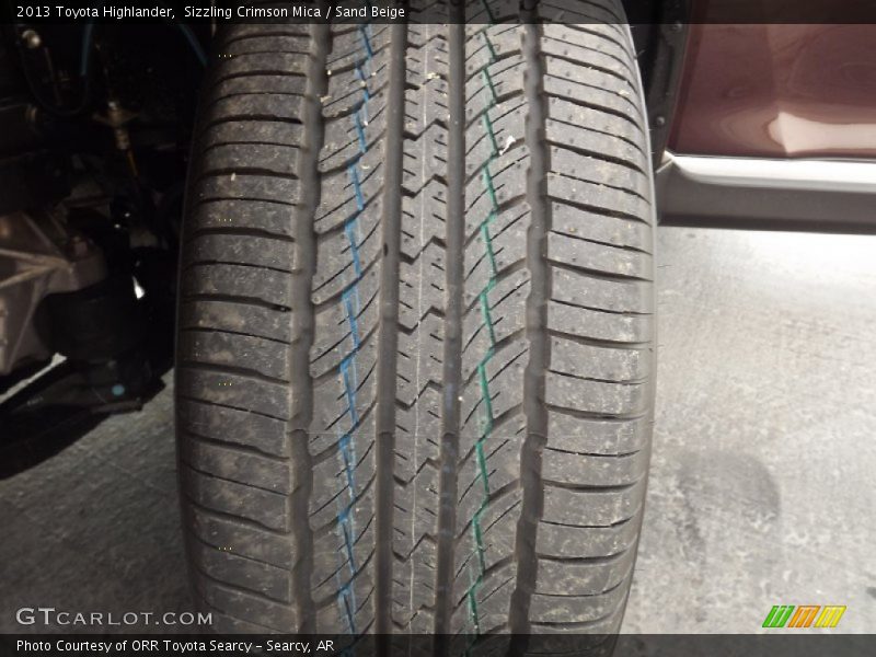Sizzling Crimson Mica / Sand Beige 2013 Toyota Highlander