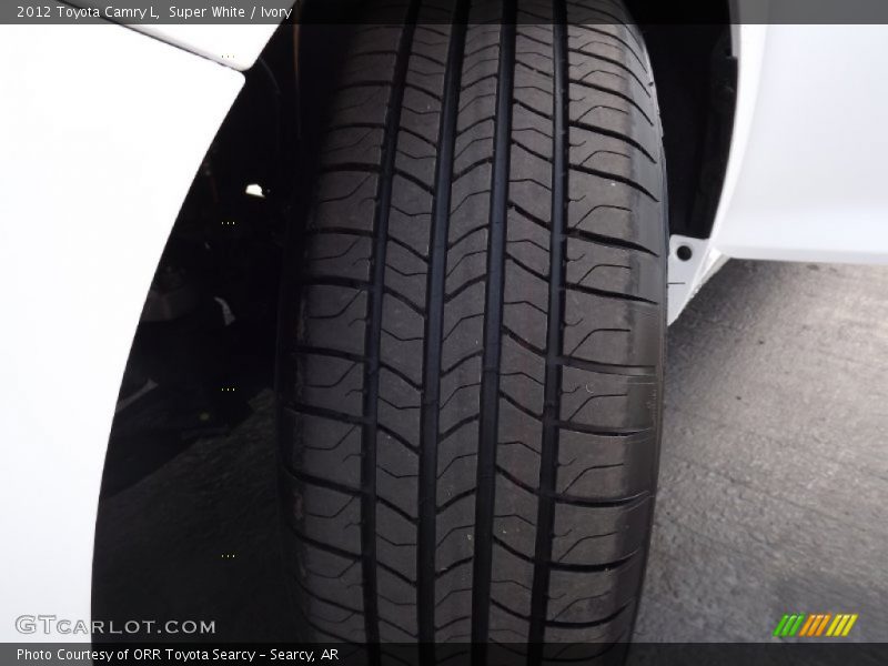Super White / Ivory 2012 Toyota Camry L