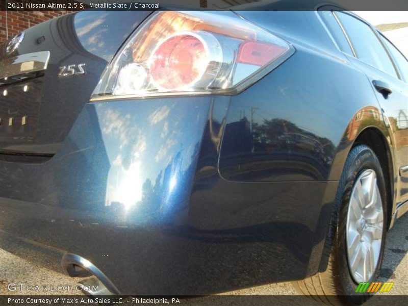 Metallic Slate / Charcoal 2011 Nissan Altima 2.5 S