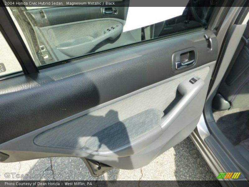 Magnesium Metallic / Black 2004 Honda Civic Hybrid Sedan