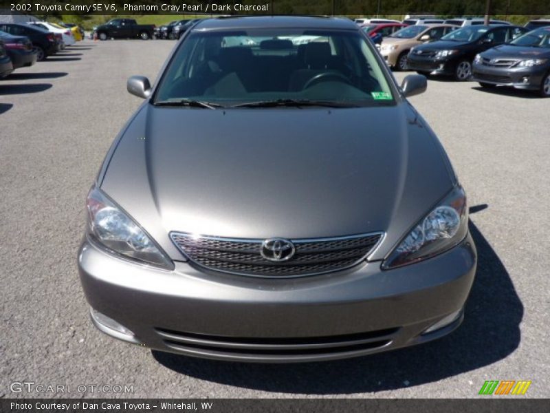 Phantom Gray Pearl / Dark Charcoal 2002 Toyota Camry SE V6