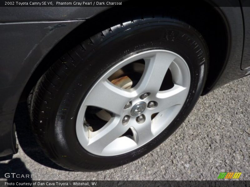 Phantom Gray Pearl / Dark Charcoal 2002 Toyota Camry SE V6