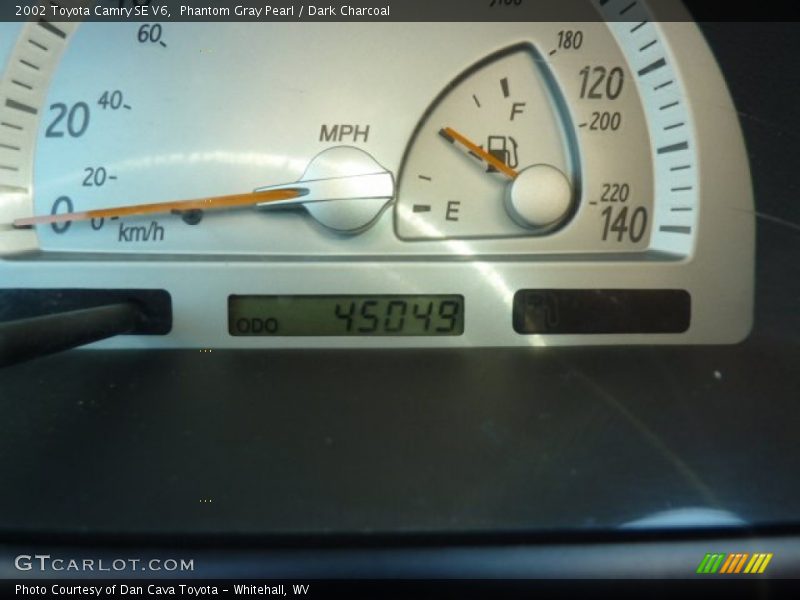 Phantom Gray Pearl / Dark Charcoal 2002 Toyota Camry SE V6