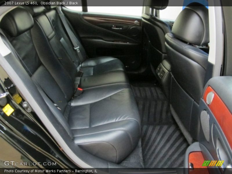 Obsidian Black / Black 2007 Lexus LS 460