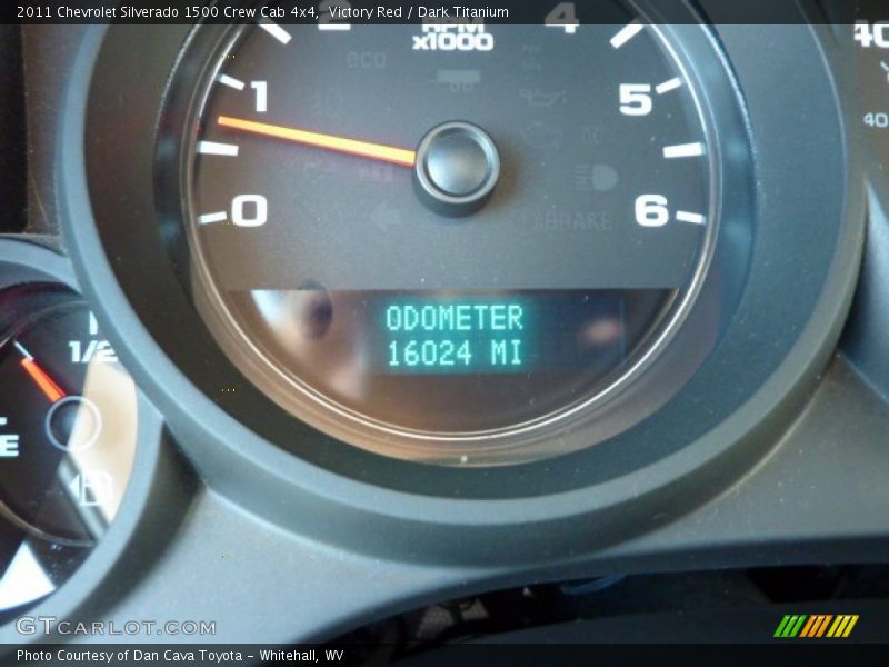 Victory Red / Dark Titanium 2011 Chevrolet Silverado 1500 Crew Cab 4x4