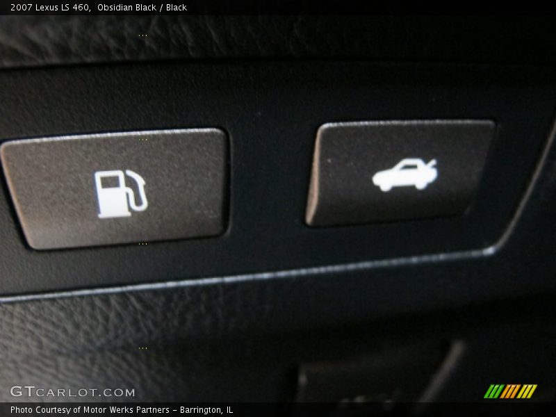 Obsidian Black / Black 2007 Lexus LS 460