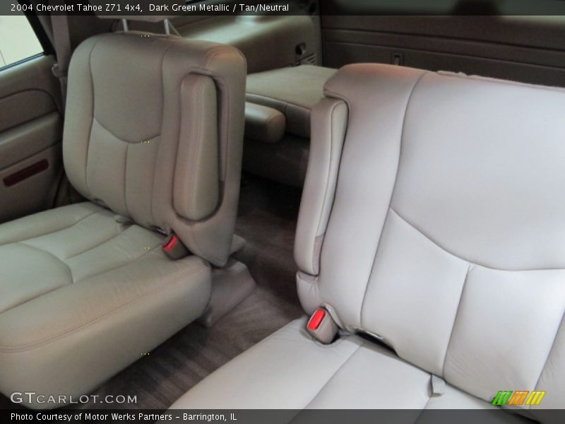 Dark Green Metallic / Tan/Neutral 2004 Chevrolet Tahoe Z71 4x4