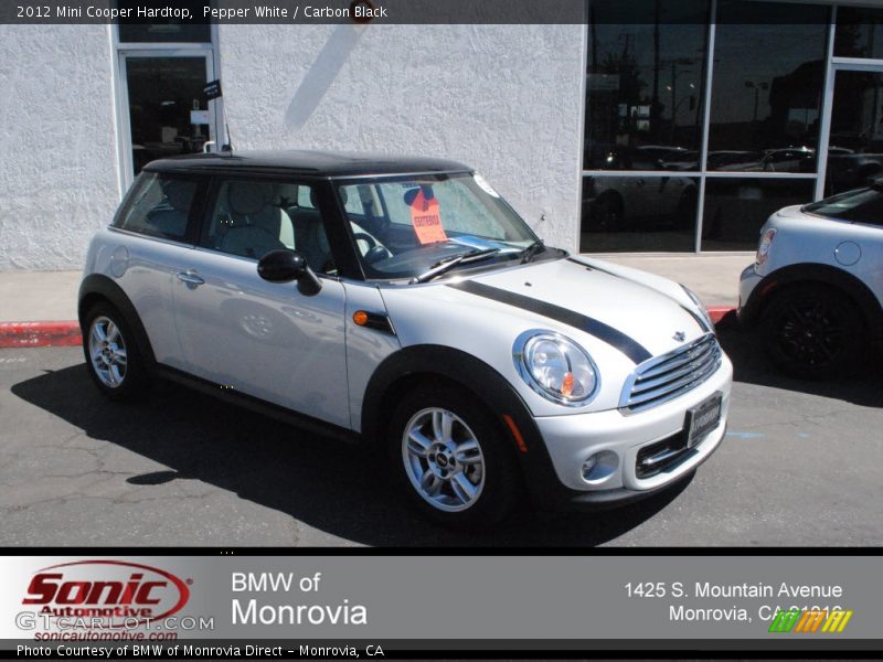 Pepper White / Carbon Black 2012 Mini Cooper Hardtop
