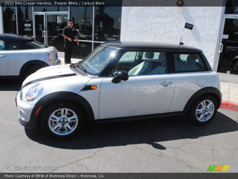 Pepper White / Carbon Black 2012 Mini Cooper Hardtop