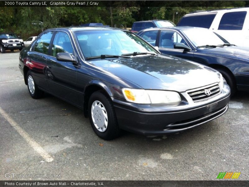Graphite Gray Pearl / Gray 2000 Toyota Camry LE