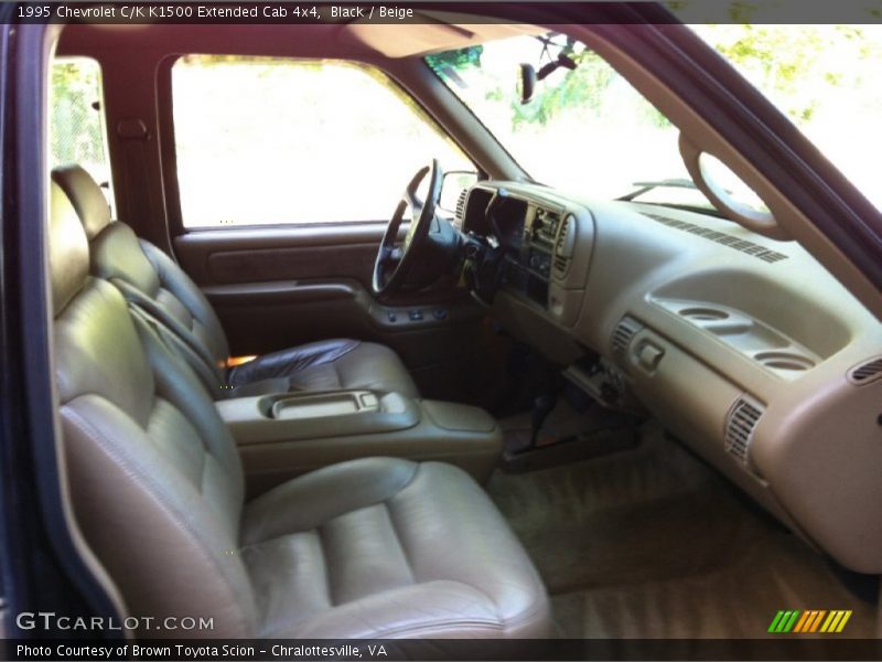 Black / Beige 1995 Chevrolet C/K K1500 Extended Cab 4x4