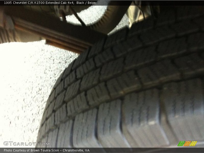 Black / Beige 1995 Chevrolet C/K K1500 Extended Cab 4x4