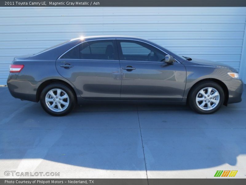 Magnetic Gray Metallic / Ash 2011 Toyota Camry LE