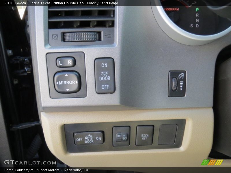 Black / Sand Beige 2010 Toyota Tundra Texas Edition Double Cab