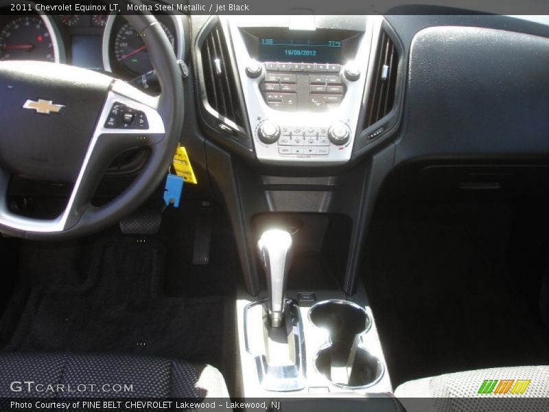 Mocha Steel Metallic / Jet Black 2011 Chevrolet Equinox LT