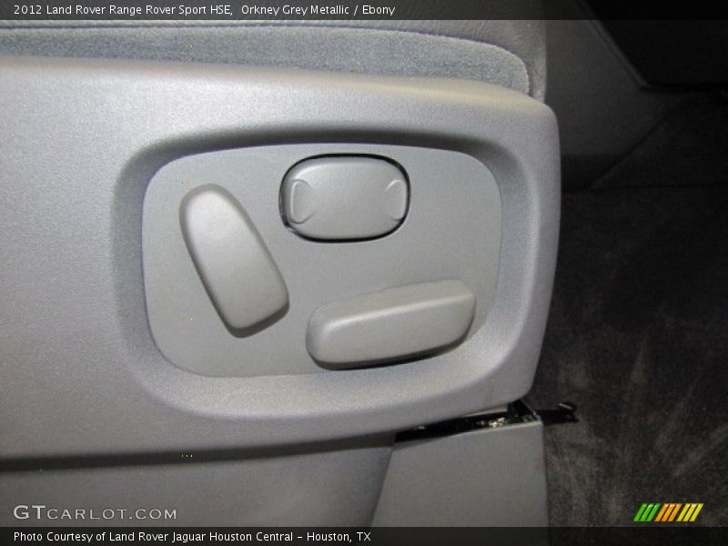 Controls of 2012 Range Rover Sport HSE