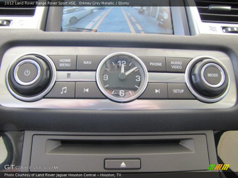 Controls of 2012 Range Rover Sport HSE