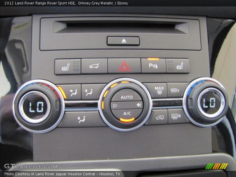 Controls of 2012 Range Rover Sport HSE