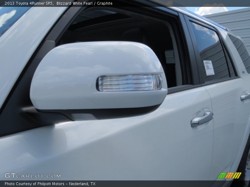 Blizzard White Pearl / Graphite 2013 Toyota 4Runner SR5