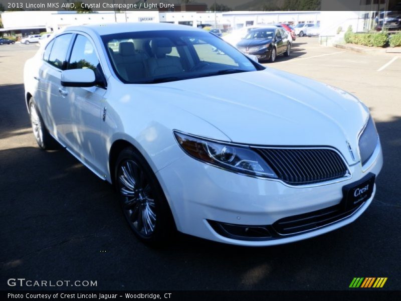 Crystal Champagne / Light Dune 2013 Lincoln MKS AWD
