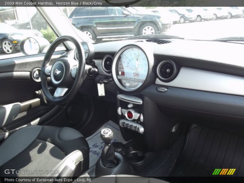 Horizon Blue / Black/Grey 2009 Mini Cooper Hardtop