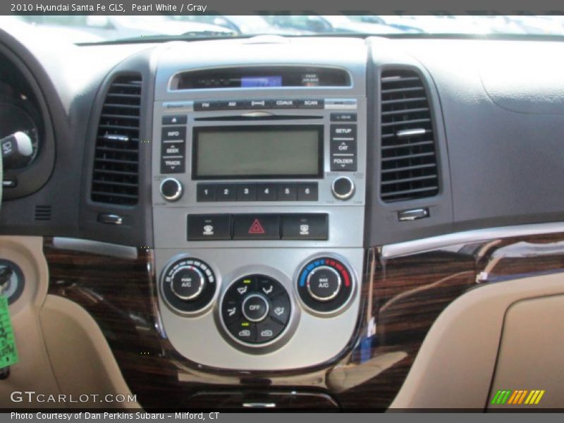 Pearl White / Gray 2010 Hyundai Santa Fe GLS