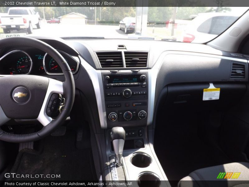 White Diamond Tricoat / Ebony 2012 Chevrolet Traverse LT