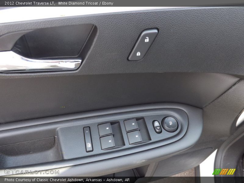 White Diamond Tricoat / Ebony 2012 Chevrolet Traverse LT