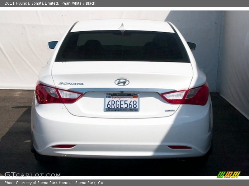 Pearl White / Black 2011 Hyundai Sonata Limited