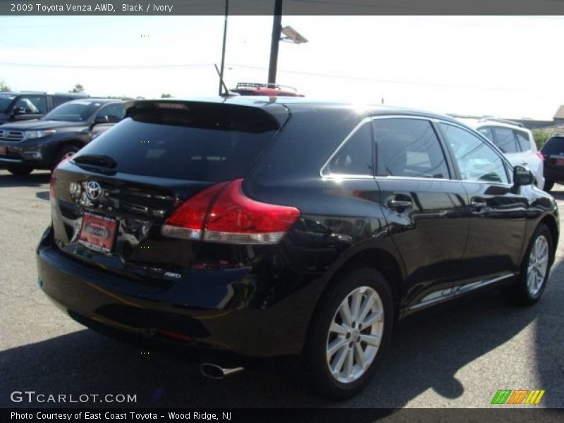 Black / Ivory 2009 Toyota Venza AWD