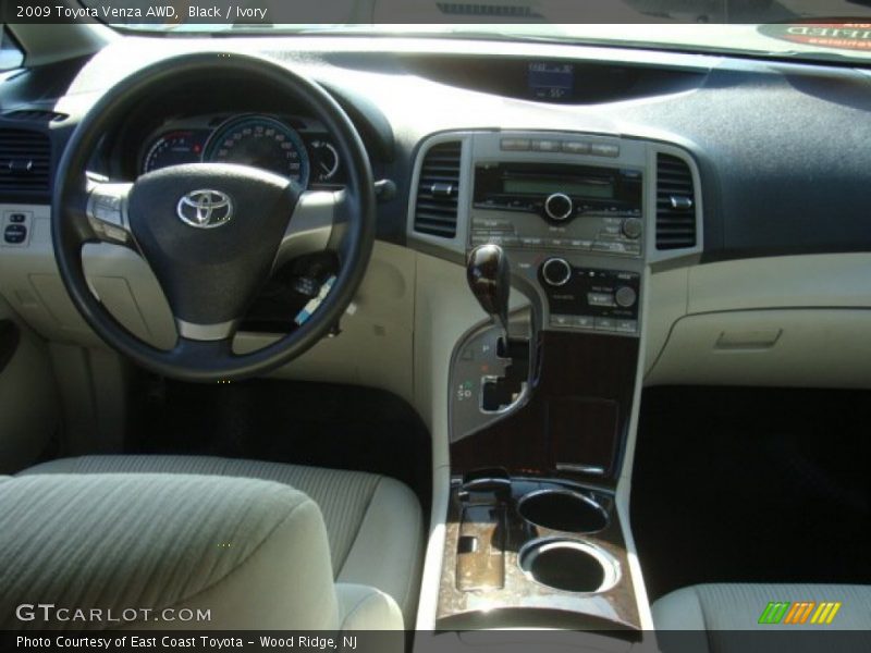Black / Ivory 2009 Toyota Venza AWD