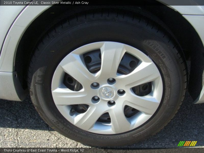 Classic Silver Metallic / Ash Gray 2010 Toyota Camry LE